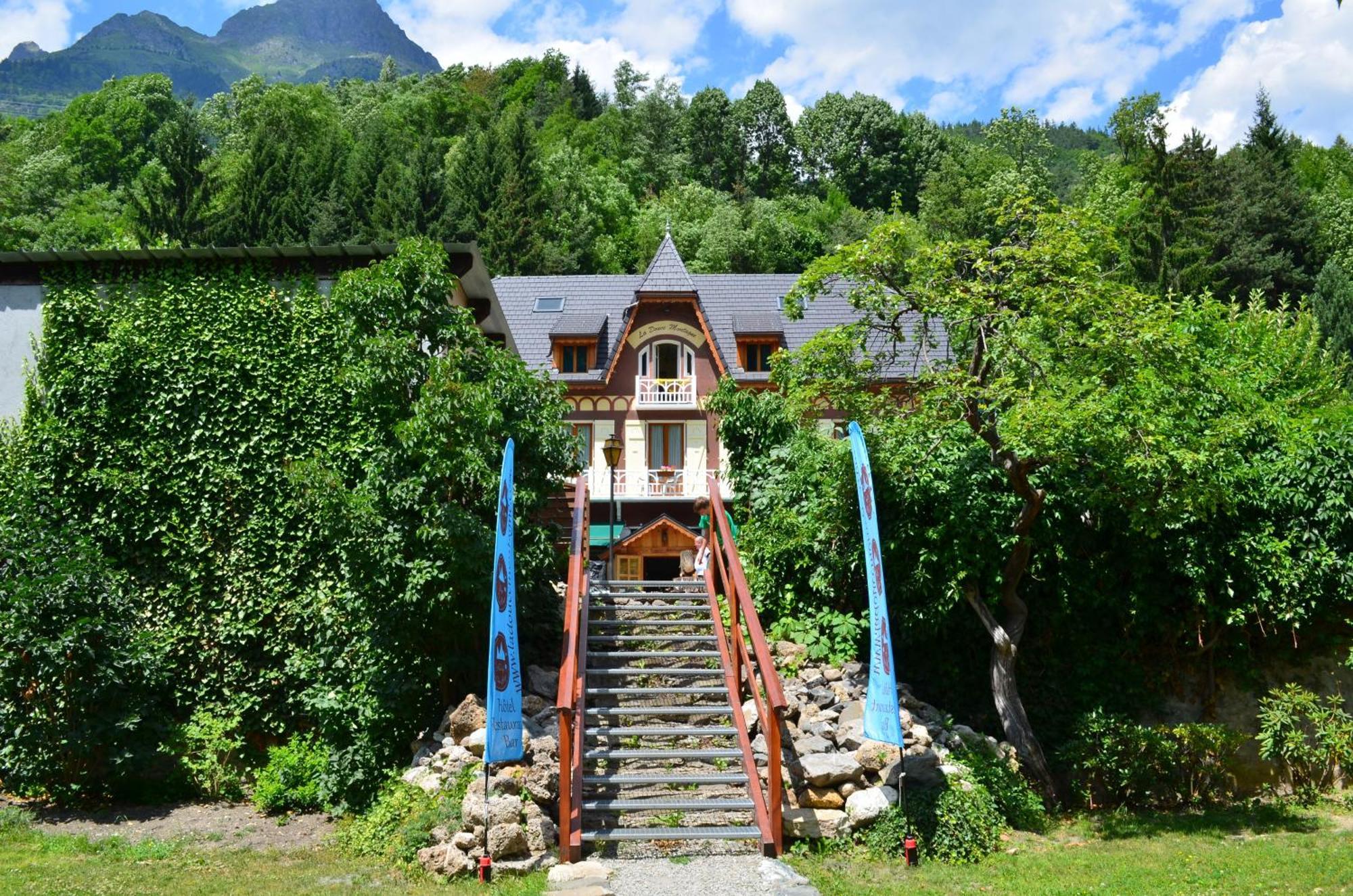 Auberge La Douce Montagne Allemont Exterior photo